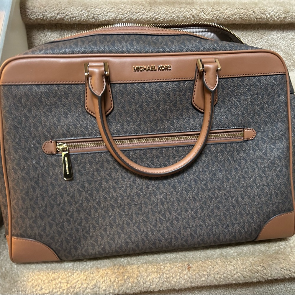 Mk luggage bag